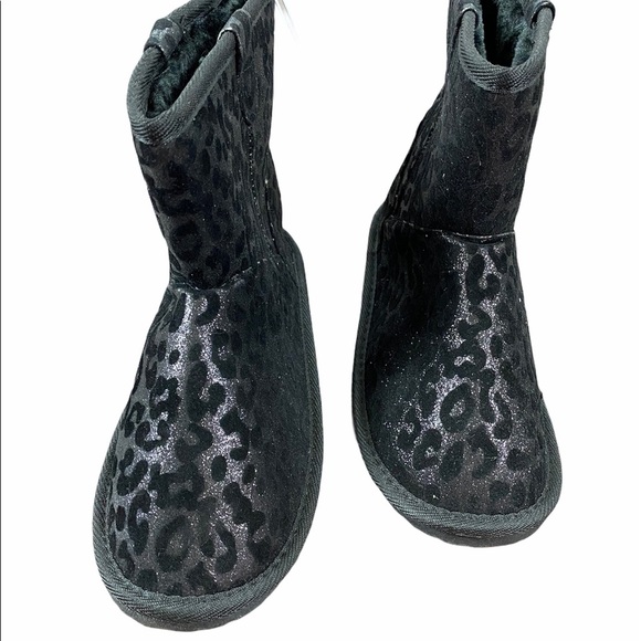 {Children's Place} Leopard Print Shimmering Boots - Picture 1 of 8